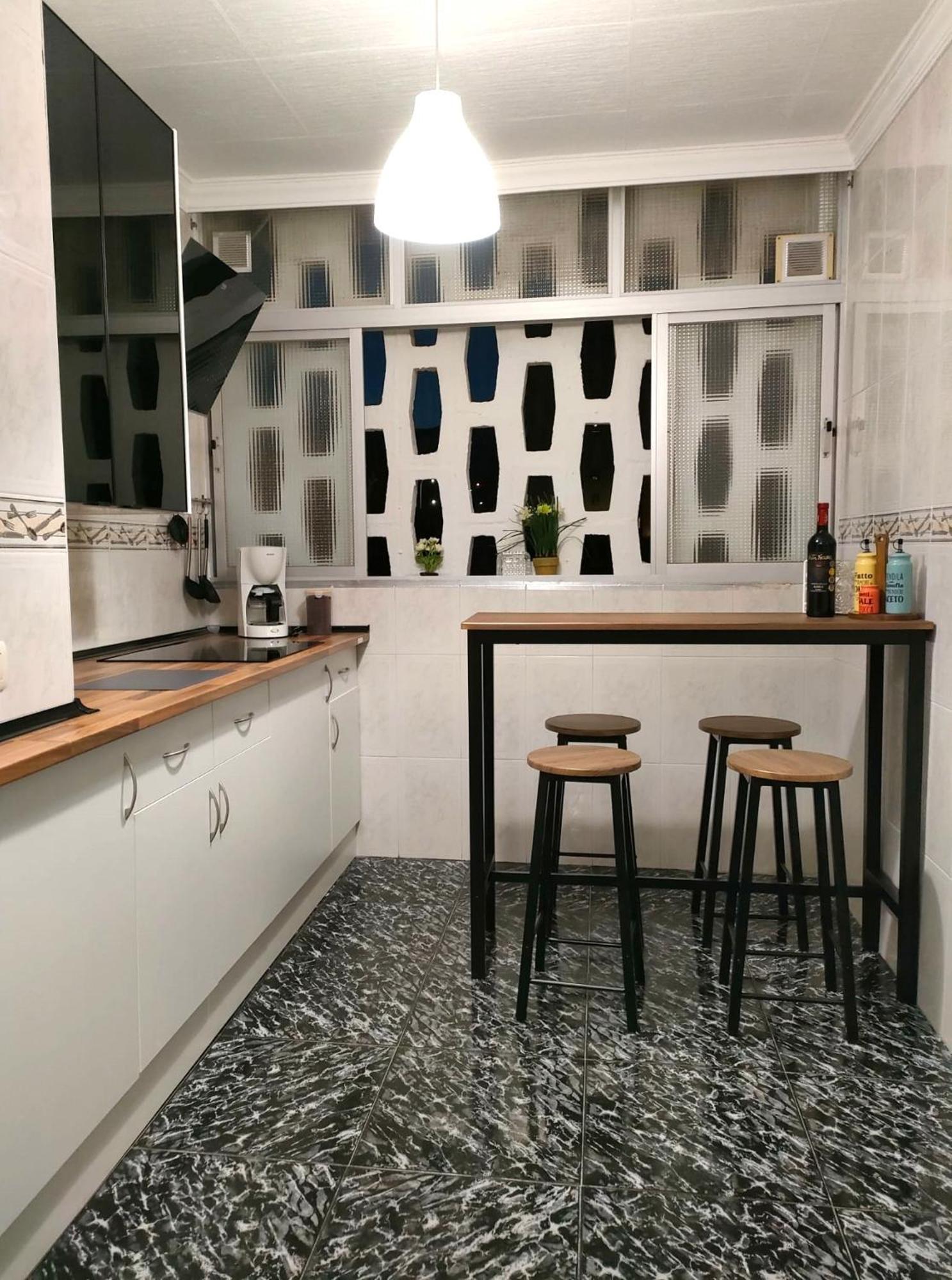 Apartamento El Piso Espacioso Un Grupo De Amigos *