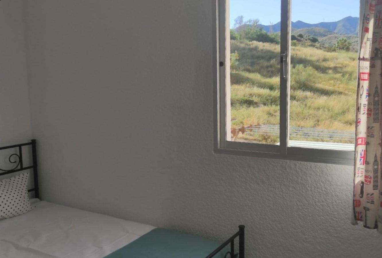 Apartamento El Piso Espacioso Un Grupo De Amigos Málaga