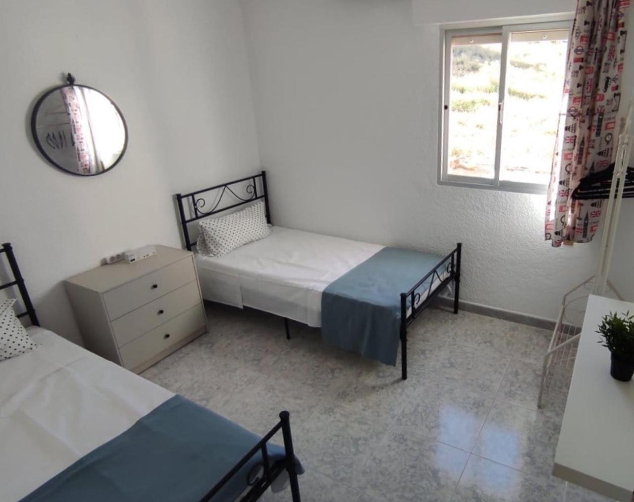 Apartamento El Piso Espacioso Un Grupo De Amigos *