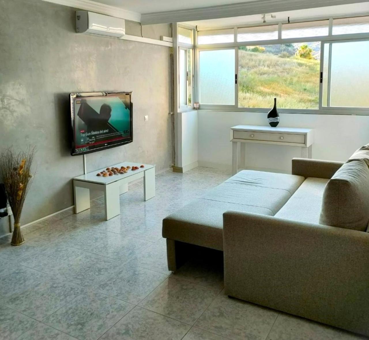 Apartamento El Piso Espacioso Un Grupo De Amigos Málaga