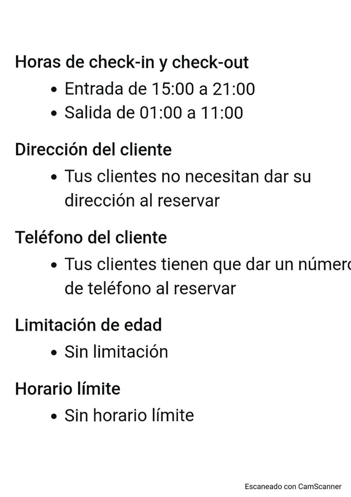 El Piso Espacioso Un Grupo De Amigos Apartamento *